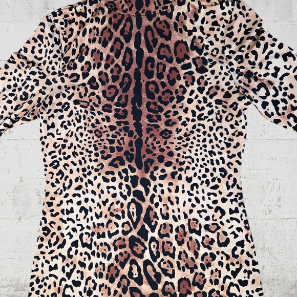 Boston Proper Tan Black Animal Print Leopard Print Turtleneck Top Size Small - Picture 4 of 8